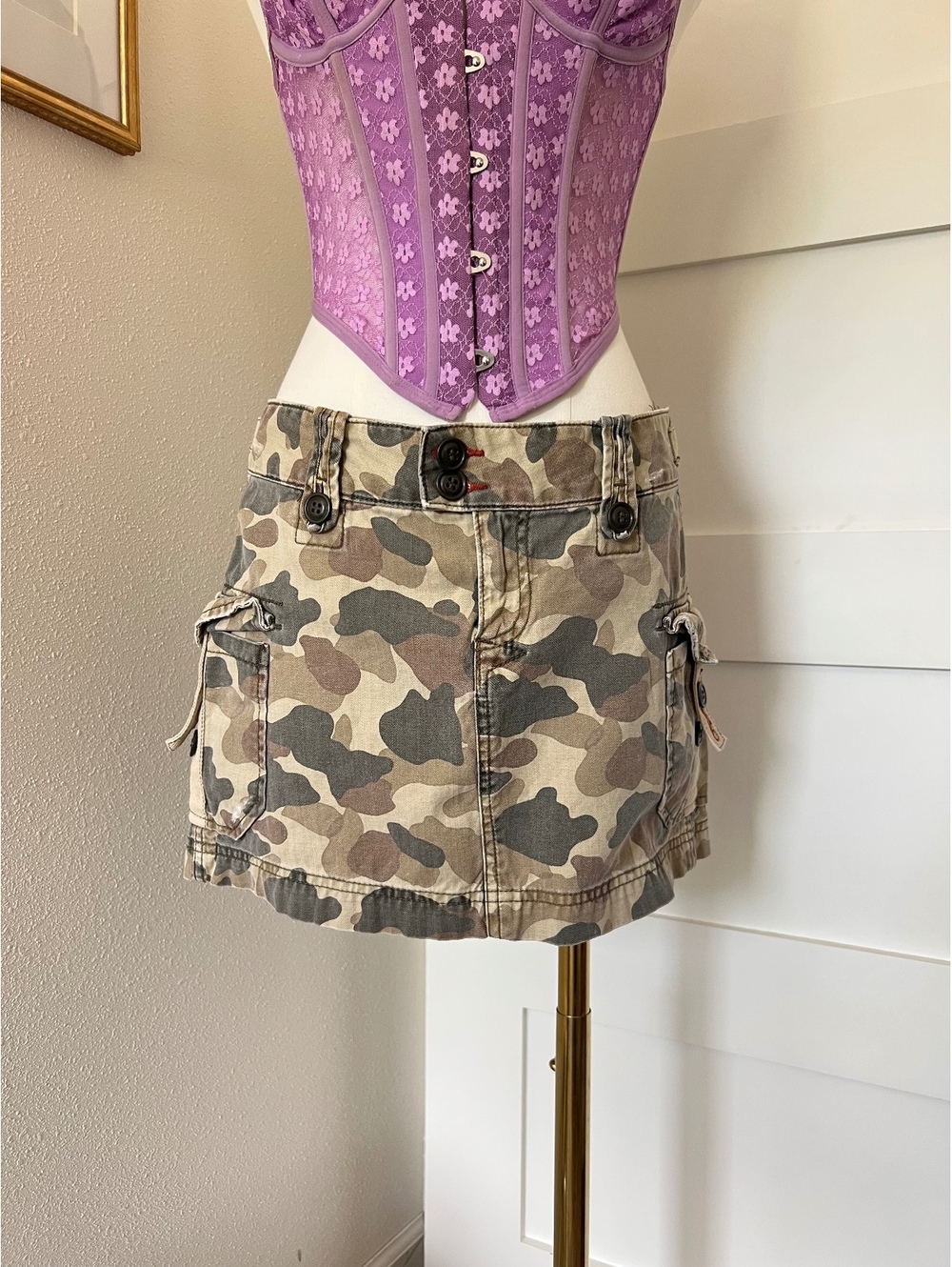 Vintage Lucky Brand Camo Mini Skirt Low Rise Y2K